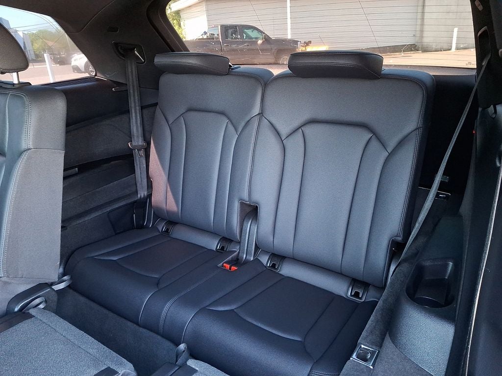 2022 Audi Q7 45 Premium quattro