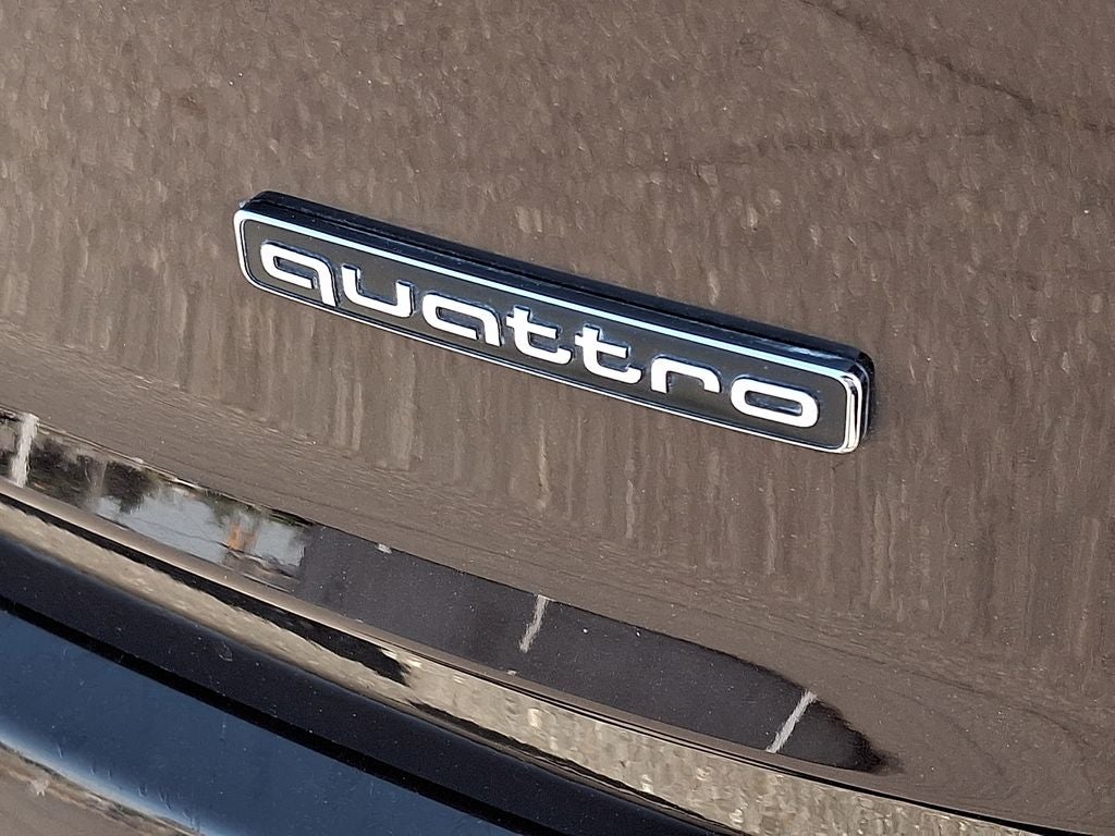 2022 Audi Q7 45 Premium quattro