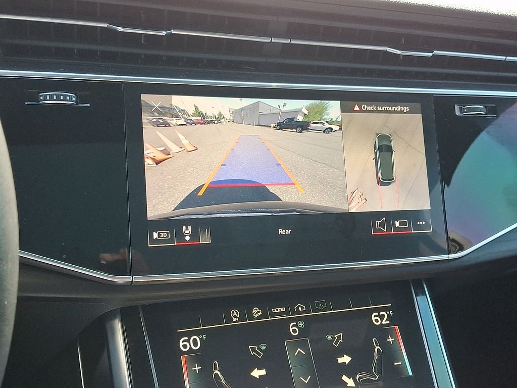 2022 Audi Q7 45 Premium quattro