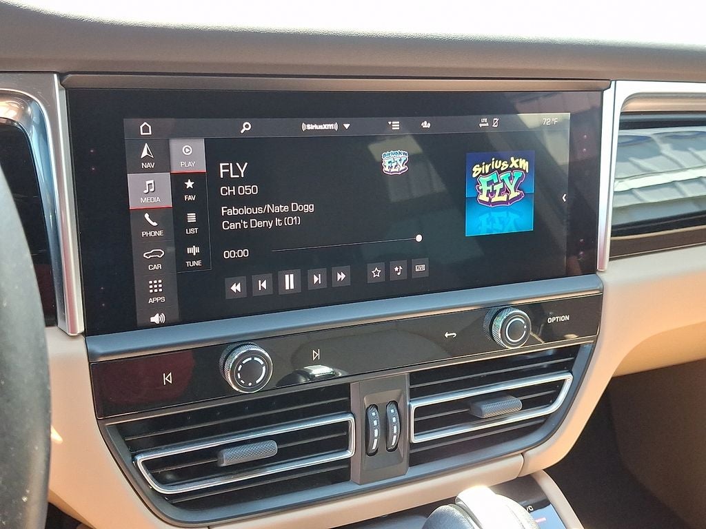 2023 Porsche Macan S