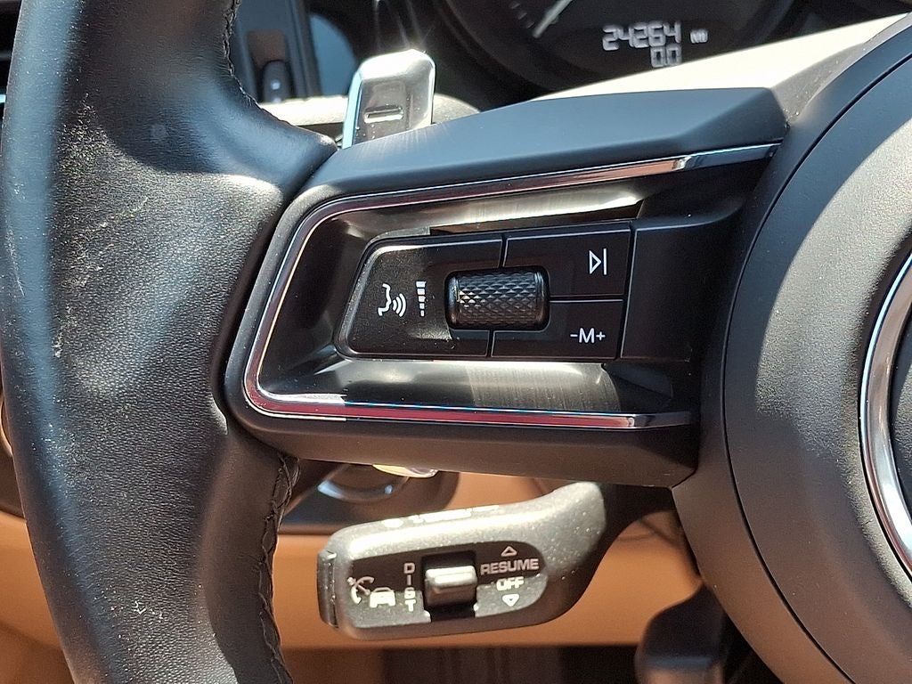 2023 Porsche Macan S