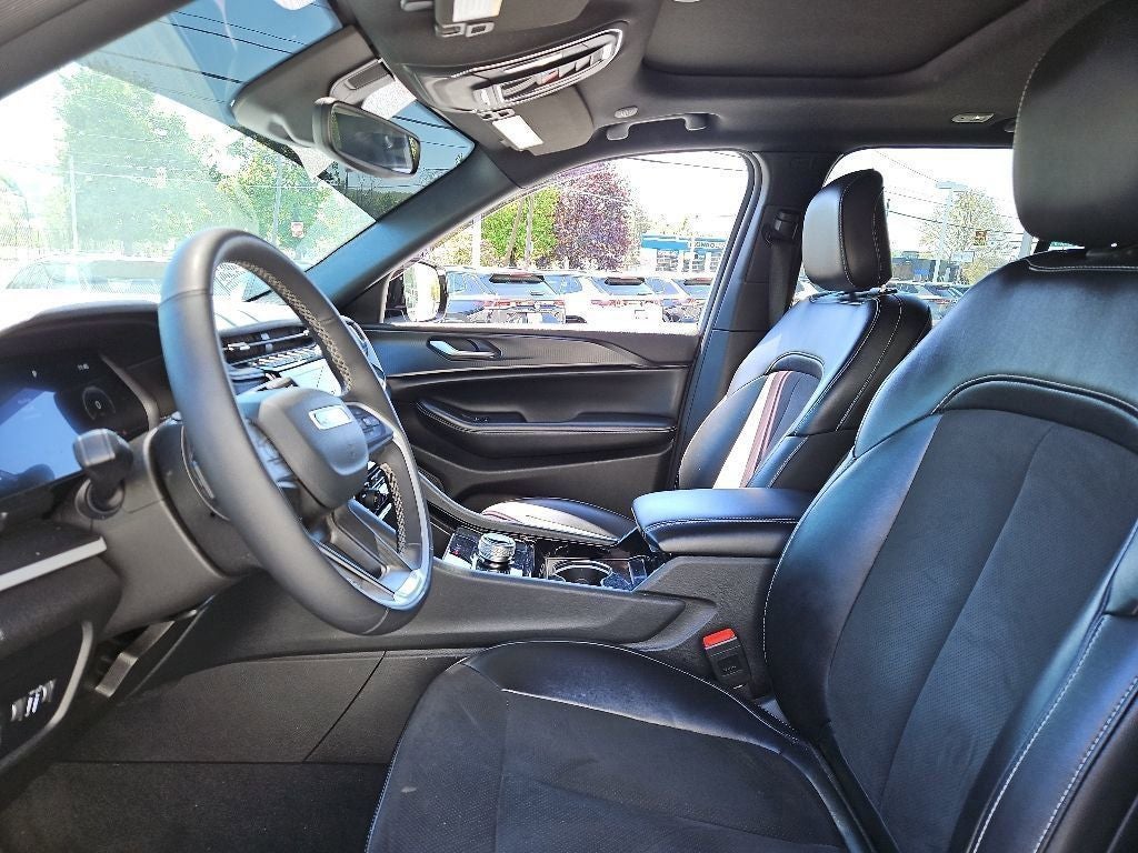 2023 Jeep Grand Cherokee Altitude X