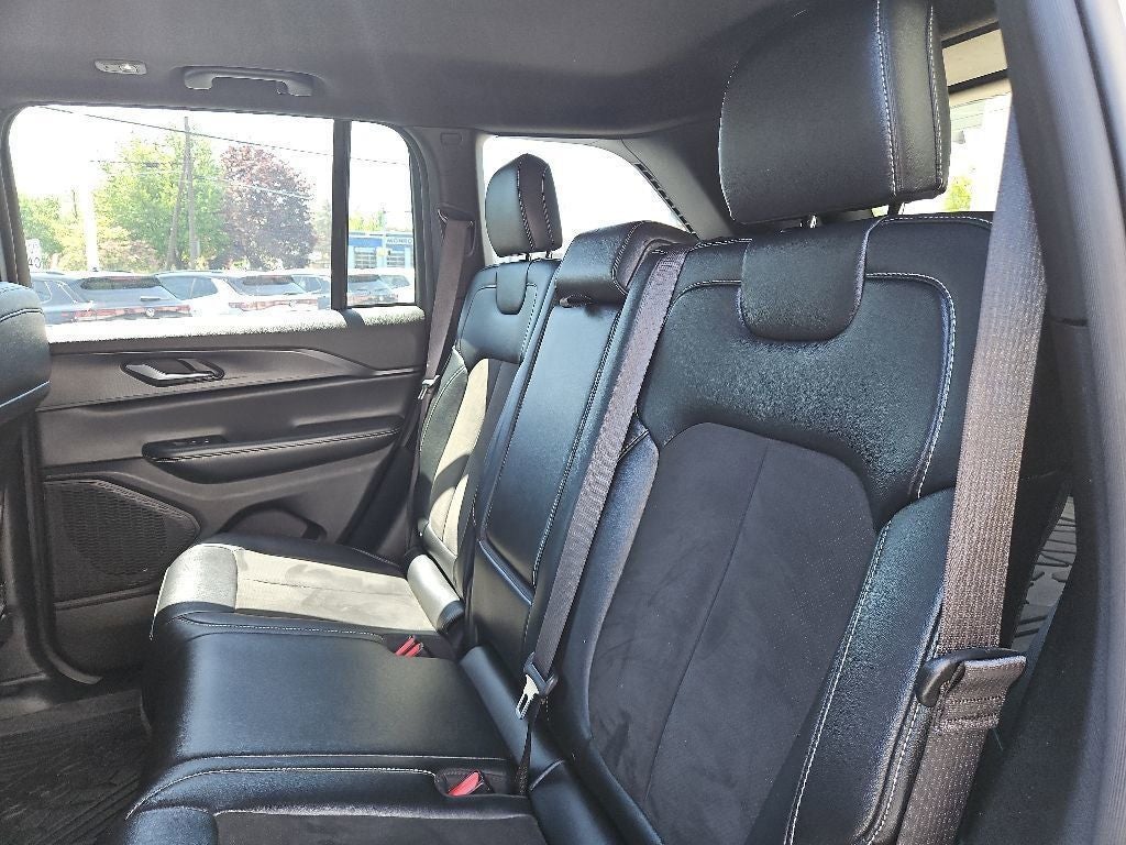 2023 Jeep Grand Cherokee Altitude X