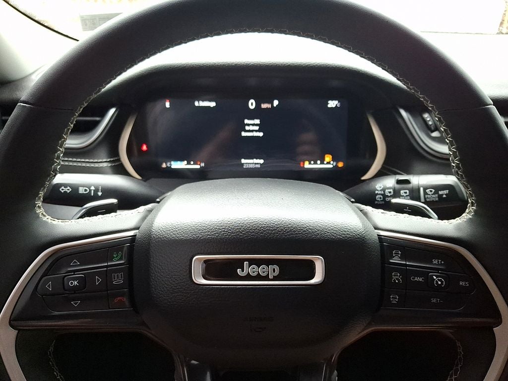 2023 Jeep Grand Cherokee L Laredo