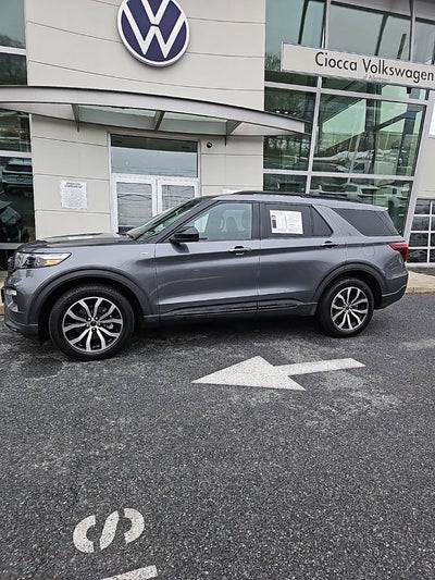 2022 Ford Explorer ST-Line