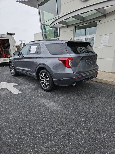 2022 Ford Explorer ST-Line