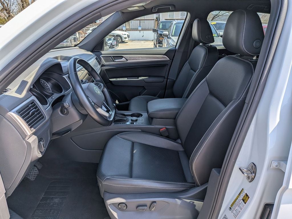 2020 Volkswagen Atlas Cross Sport 2.0T SE 4Motion