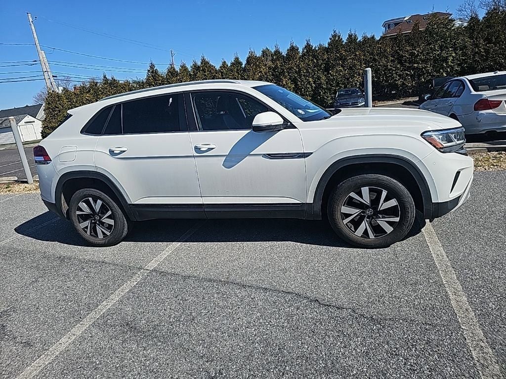 2020 Volkswagen Atlas Cross Sport 2.0T SE 4Motion