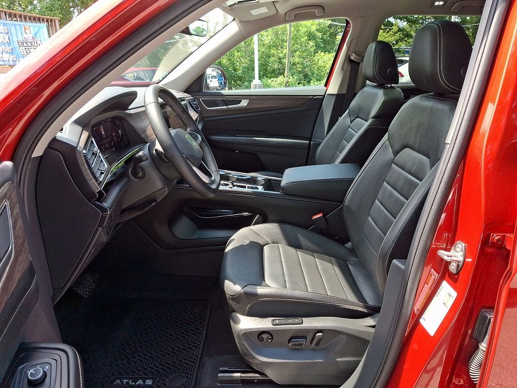 2024 Volkswagen Atlas 2.0T SEL