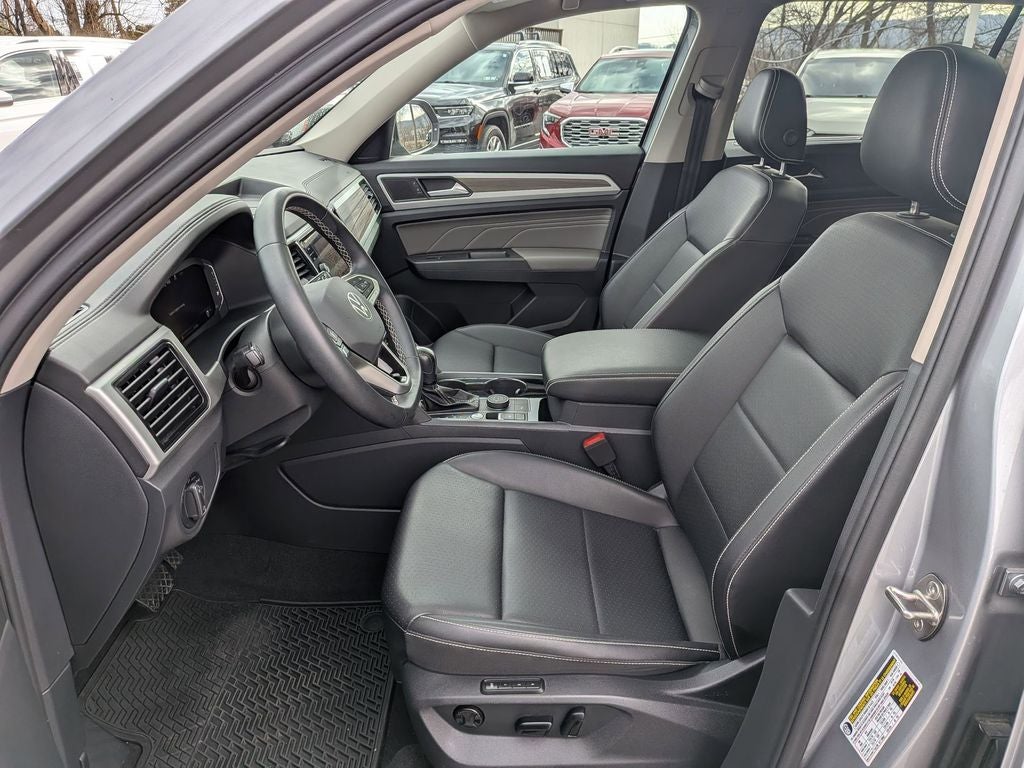 2023 Volkswagen Atlas SEL