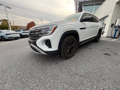 2024 Volkswagen Atlas 2.0T Peak Edition SE w/Technology