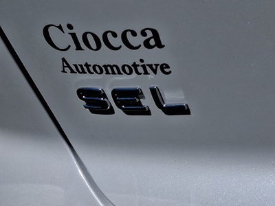 2025 Volkswagen Atlas Cross Sport 2.0T SEL Premium R-Line