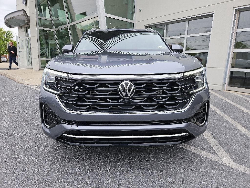 2024 Volkswagen Atlas Cross Sport 2.0T SEL Premium R-Line