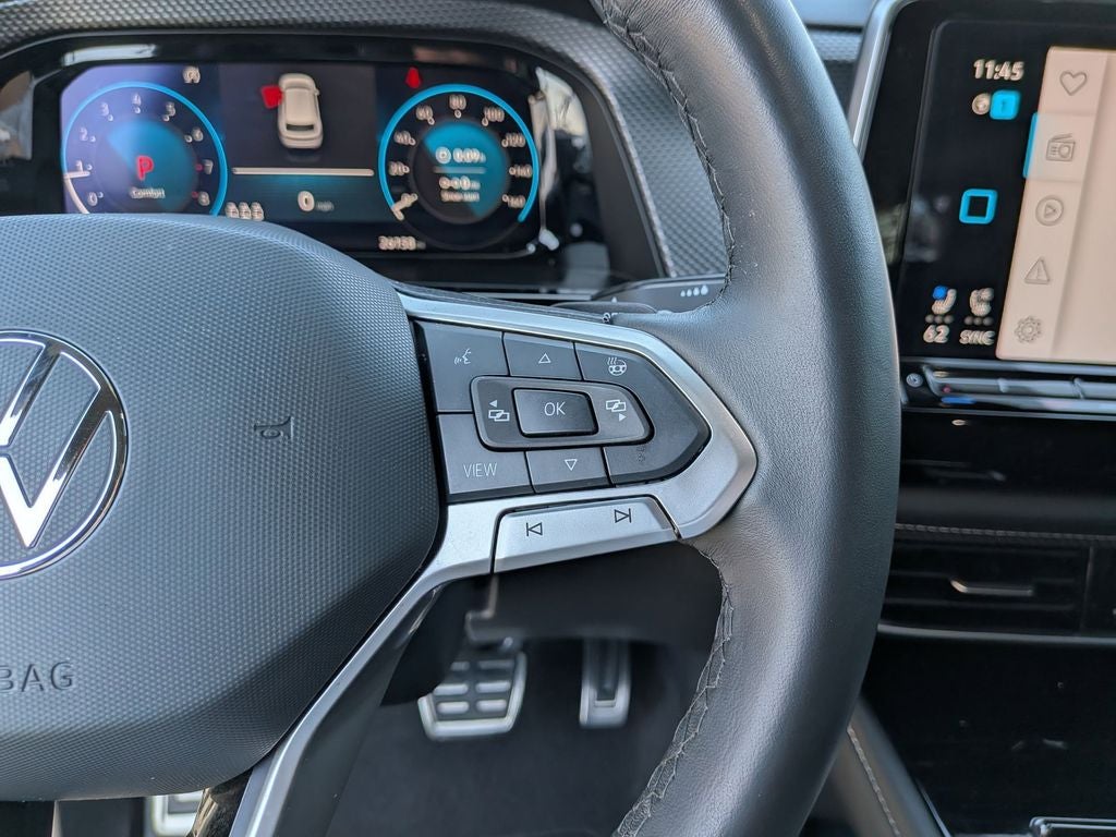 2024 Volkswagen Atlas Cross Sport 2.0T SEL Premium R-Line