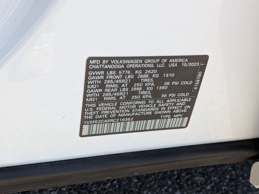 2024 Volkswagen Atlas Cross Sport 2.0T SEL Premium R-Line