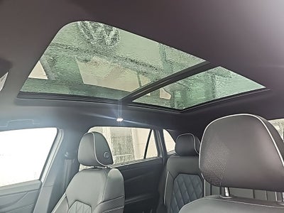 2025 Volkswagen Atlas Cross Sport 2.0T SEL Premium R-Line