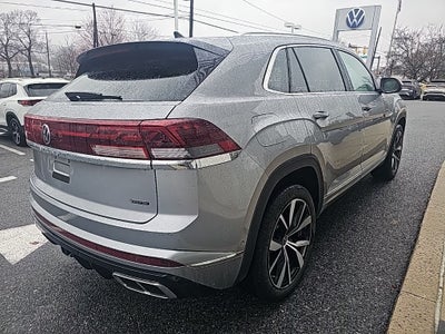 2025 Volkswagen Atlas Cross Sport 2.0T SEL Premium R-Line