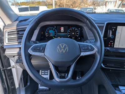 2025 Volkswagen Atlas 2.0T SEL Premium R-Line