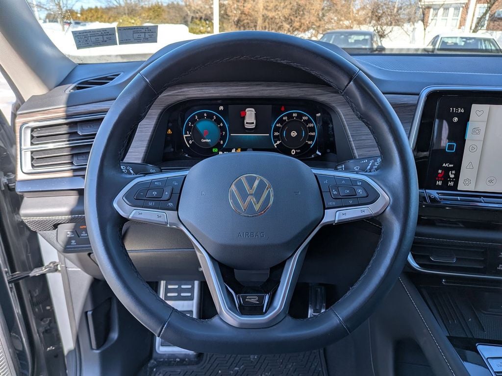 2025 Volkswagen Atlas 2.0T SEL Premium R-Line