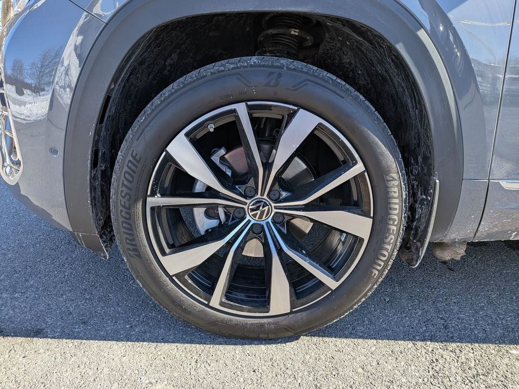 2025 Volkswagen Atlas 2.0T SEL Premium R-Line