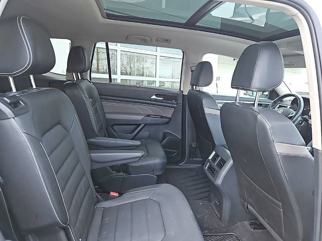 2023 Volkswagen Atlas 3.6L V6 SEL Premium R-Line