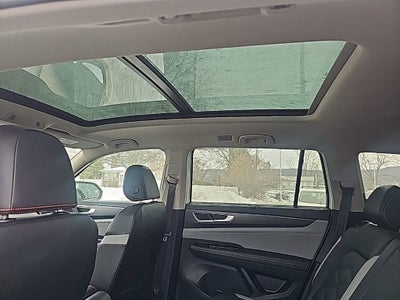 2024 Volkswagen Atlas 2.0T Peak Edition SEL