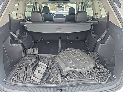 2024 Volkswagen Atlas 2.0T Peak Edition SEL