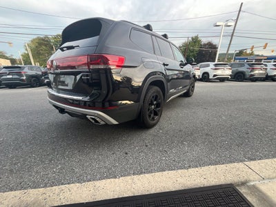 2024 Volkswagen Atlas 2.0T Peak Edition SEL