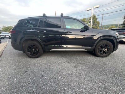 2024 Volkswagen Atlas 2.0T Peak Edition SEL