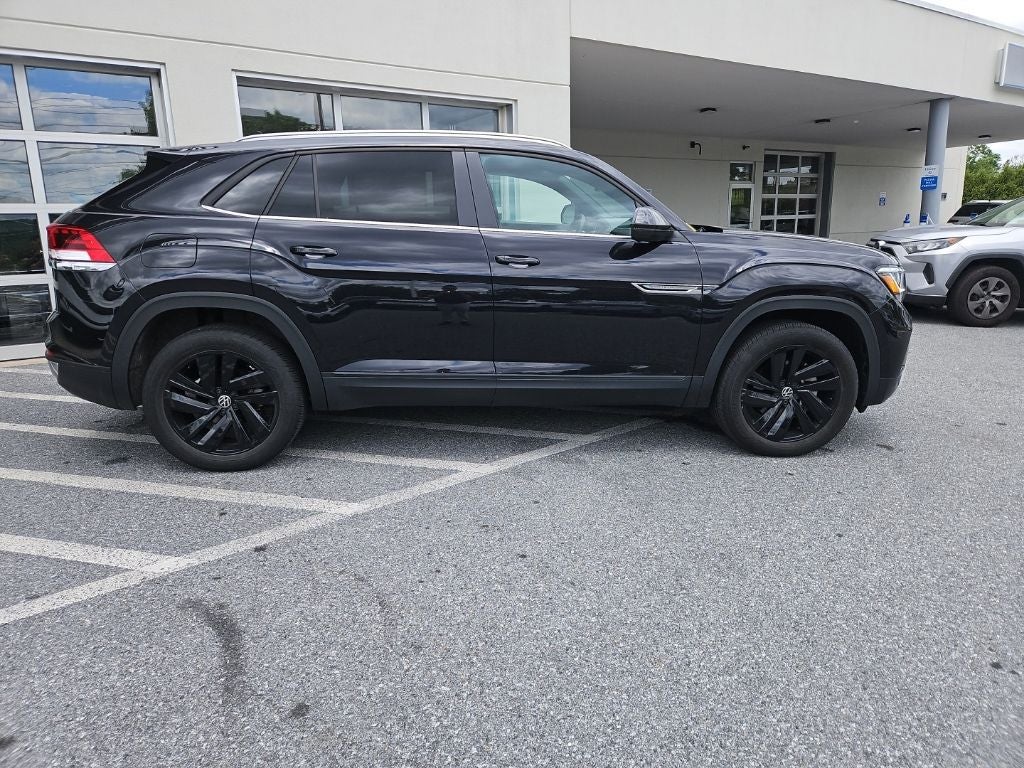 2023 Volkswagen Atlas Cross Sport 2.0T SE w/Technology