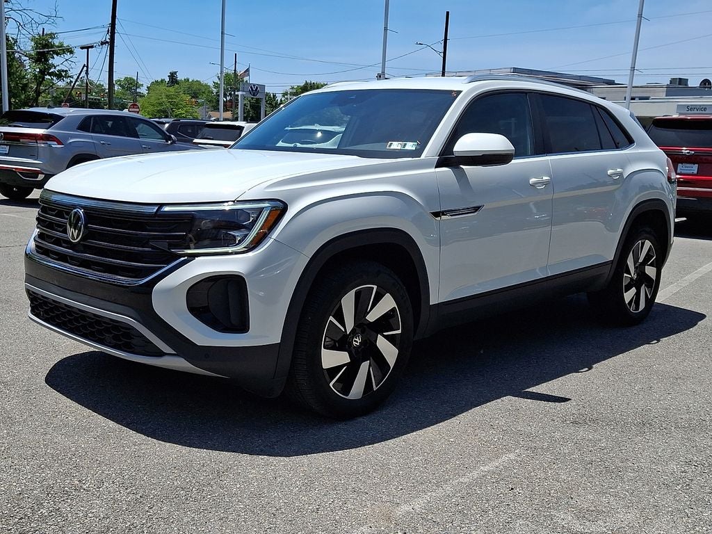 2025 Volkswagen Atlas Cross Sport 2.0T SE w/Technology