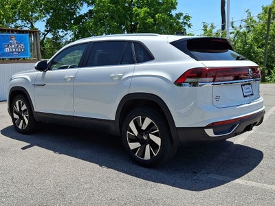 2025 Volkswagen Atlas Cross Sport 2.0T SE w/Technology