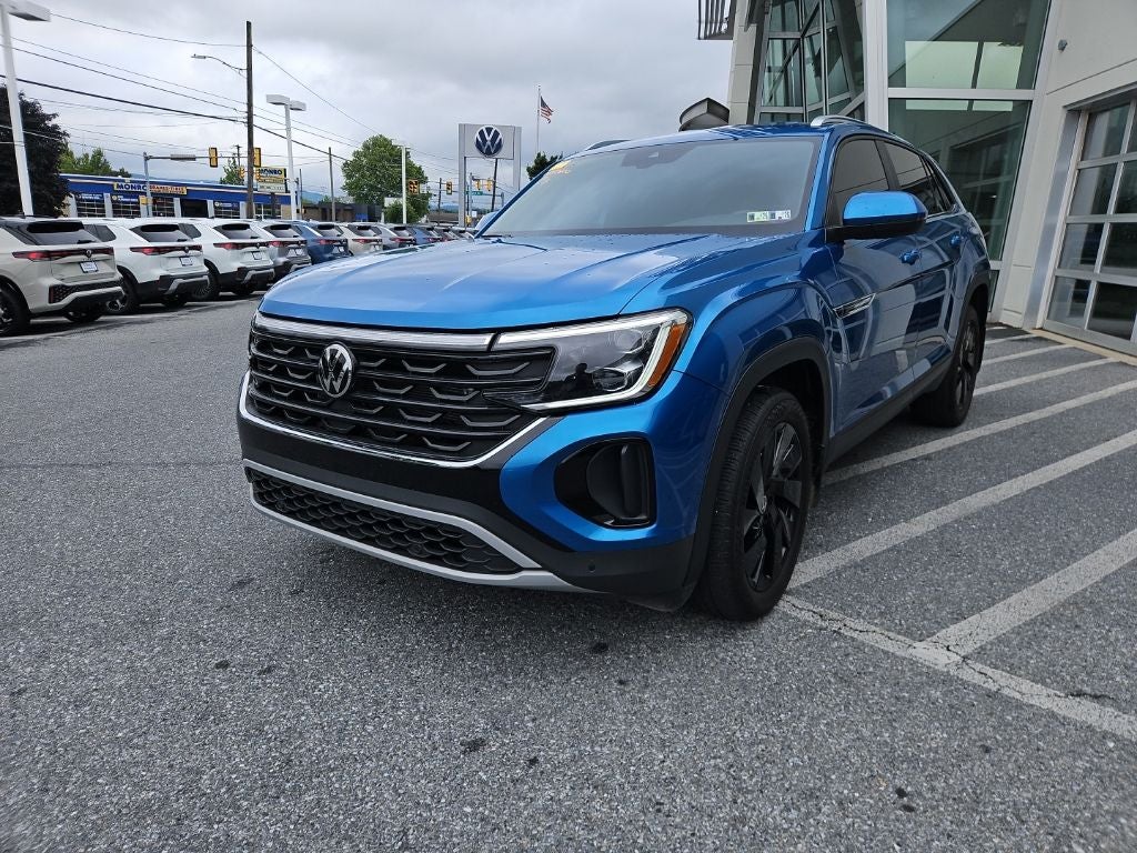 2024 Volkswagen Atlas Cross Sport 2.0T SE w/Technology