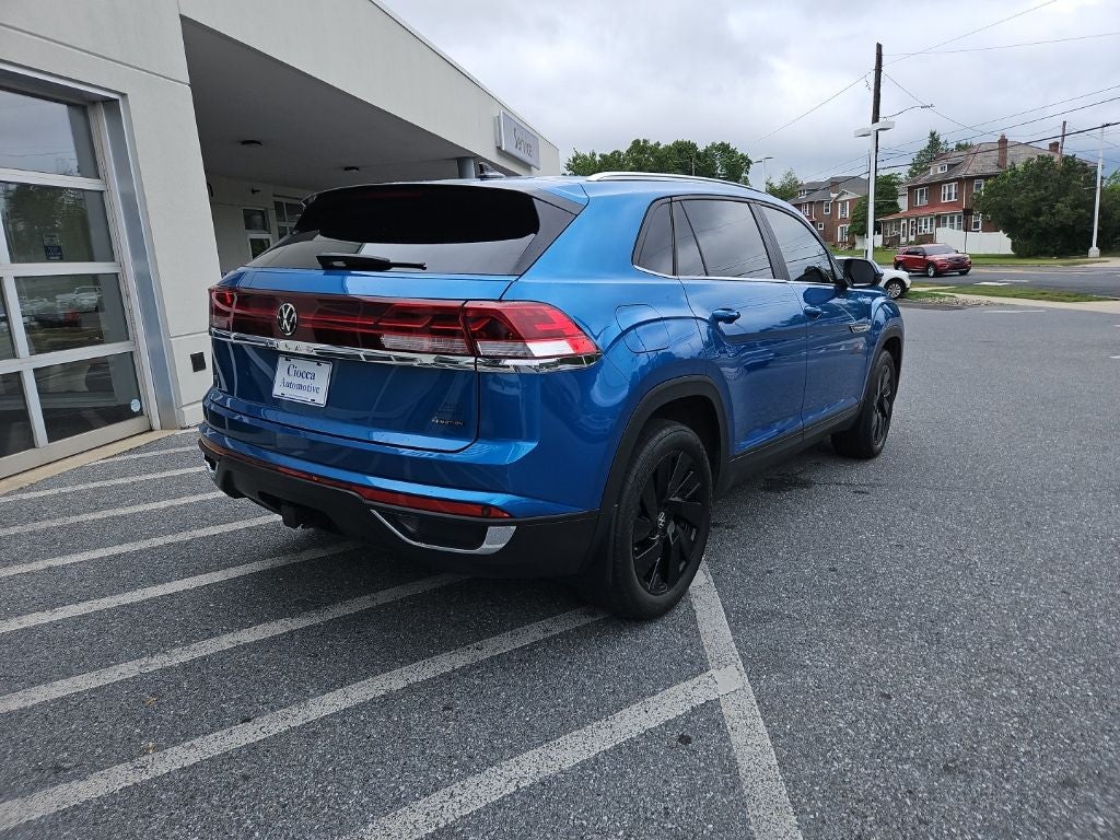 2024 Volkswagen Atlas Cross Sport 2.0T SE w/Technology