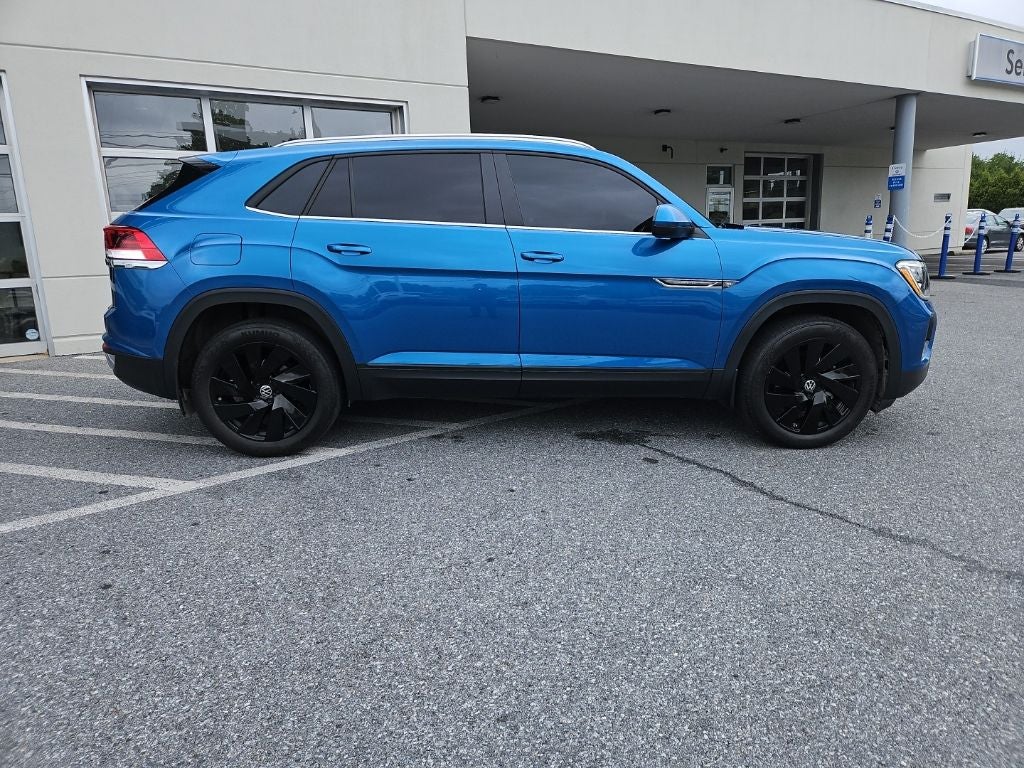 2024 Volkswagen Atlas Cross Sport 2.0T SE w/Technology