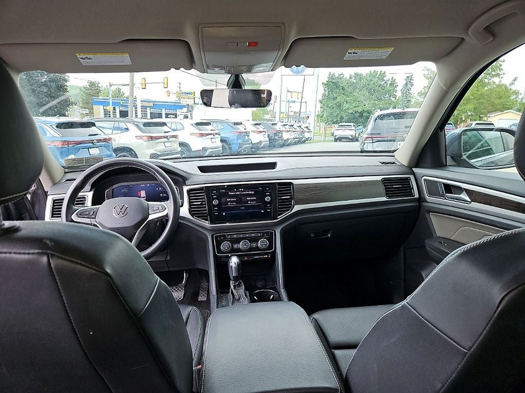 2023 Volkswagen Atlas 2.0T SE w/Technology