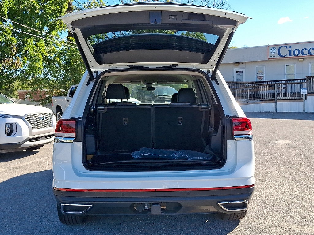 2024 Volkswagen Atlas 2.0T SE w/Technology