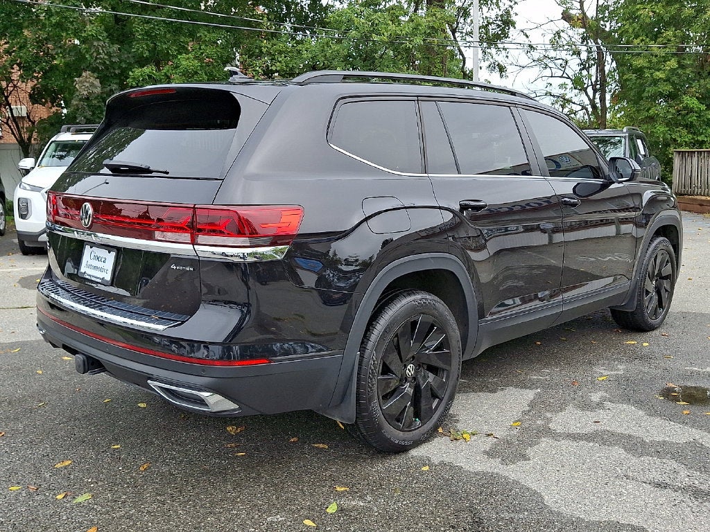 2024 Volkswagen Atlas 2.0T SE w/Technology