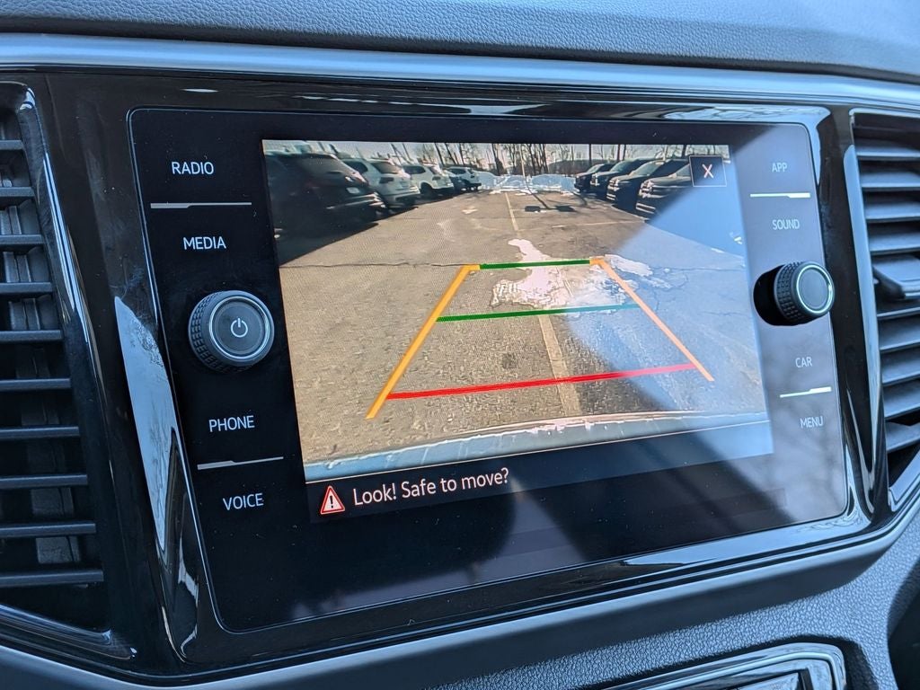 2022 Volkswagen Atlas 3.6L V6 SE w/Technology