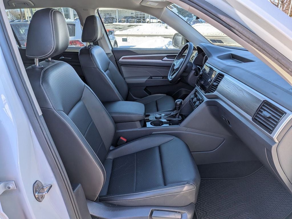 2022 Volkswagen Atlas 3.6L V6 SE w/Technology