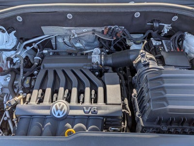 2022 Volkswagen Atlas 3.6L V6 SE w/Technology