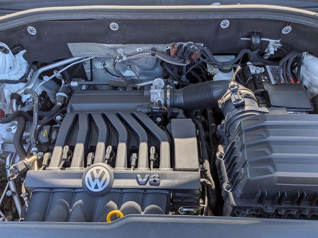 2022 Volkswagen Atlas 3.6L V6 SE w/Technology