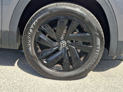 2023 Volkswagen Atlas Cross Sport 2.0T SE w/Technology