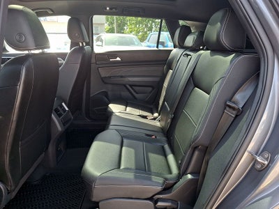 2023 Volkswagen Atlas Cross Sport 2.0T SE w/Technology