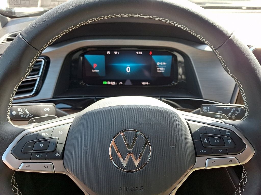 2025 Volkswagen Atlas Cross Sport 2.0T SE w/Technology