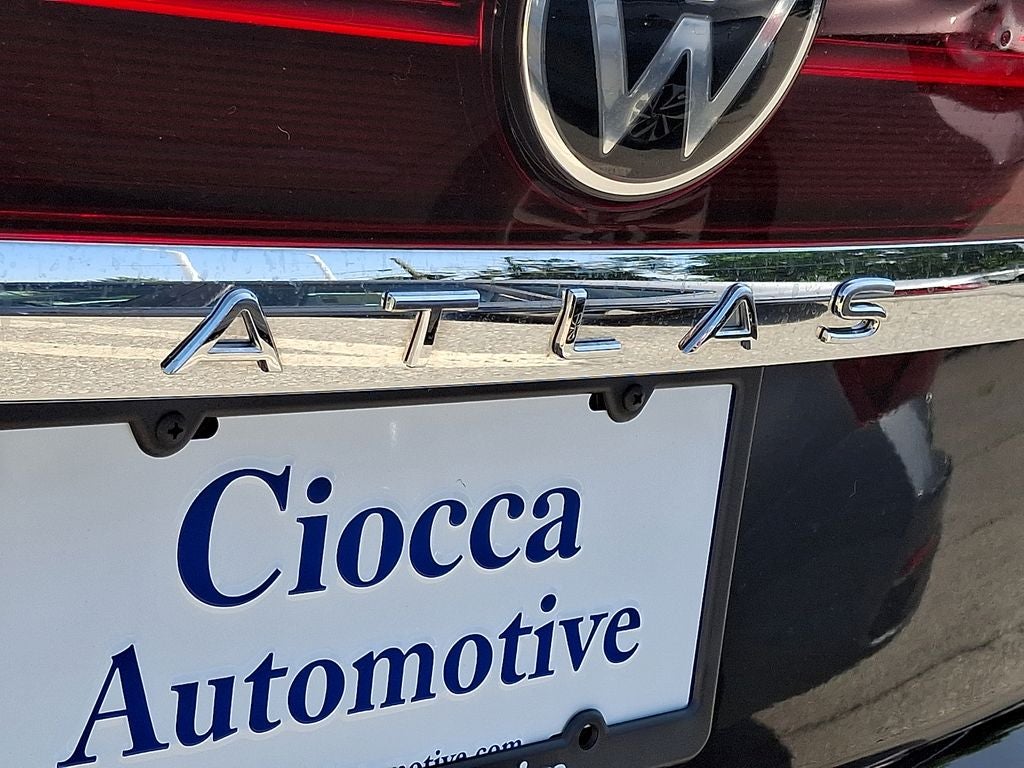 2025 Volkswagen Atlas Cross Sport 2.0T SE w/Technology