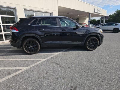 2025 Volkswagen Atlas Cross Sport 2.0T SE w/Technology