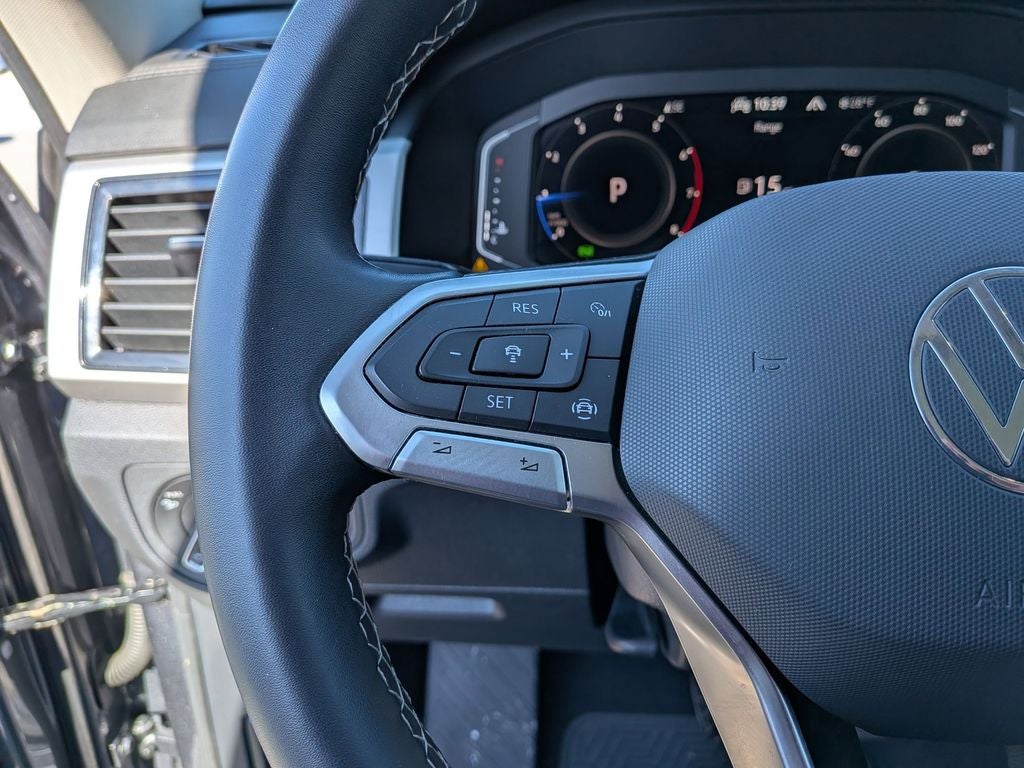 2022 Volkswagen Atlas 2.0T SE w/Technology