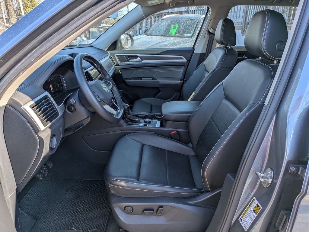 2022 Volkswagen Atlas 2.0T SE w/Technology