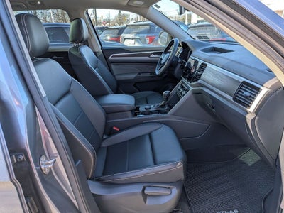 2022 Volkswagen Atlas 2.0T SE w/Technology